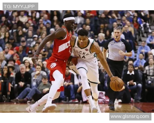 猛龙与雄鹿对决前瞻分析及比赛结果预测探讨