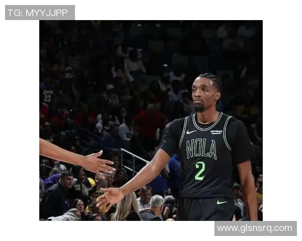 赫伯特琼斯：从默默无闻到NBA明星的奋斗之路与成长故事